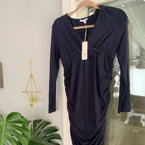 Size large Ingrid and Isabel midi dress navy